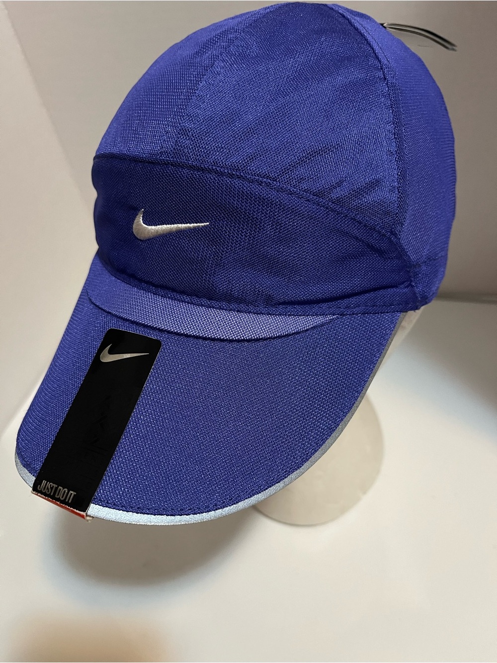 Nike Purple Performance Baseball-Style Women’s Running Cap OSFM NWT